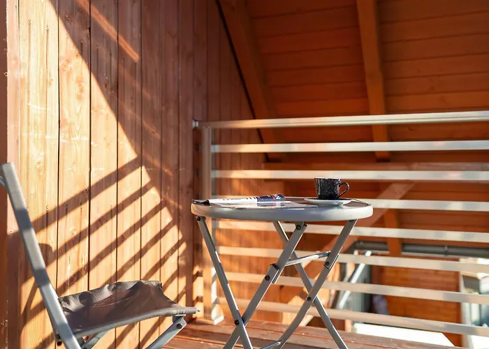 아파트 Blue In With Mountain View And Parking By Renters 카르파츠