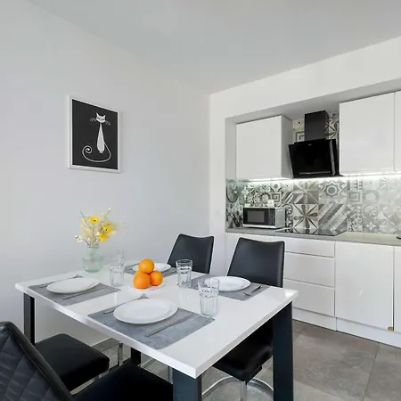 Blue In With Mountain View And Parking By Renters * Карпач
