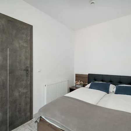 Apartment Blue In With Mountain View And Parking By Renters Karpacz