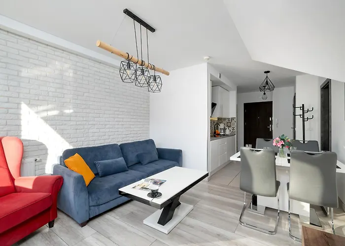 Apartament Blue In With Mountain View And Parking By Renters